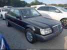 Mercedes-Benz E-Class 320 Image 1