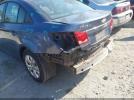 Chevrolet Cruze Ls Auto Image 12