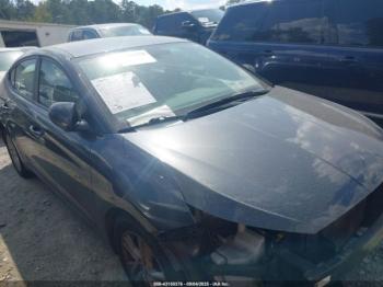  Salvage Hyundai ELANTRA