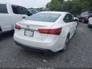 Toyota Avalon Limited Image 3