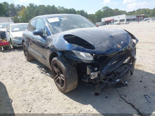  Salvage Porsche Macan