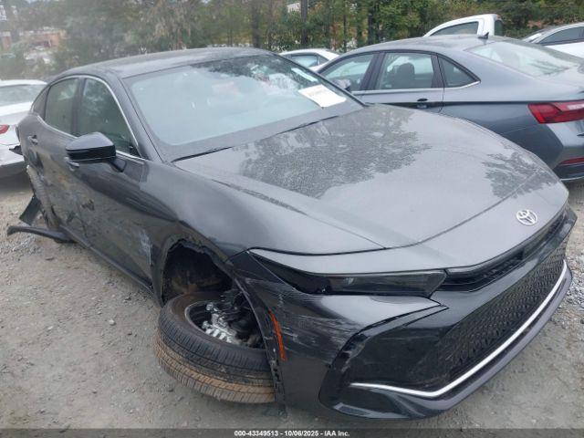 Salvage Toyota Crown