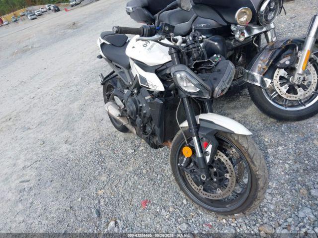  Salvage Triumph Motorcycle Street Triple