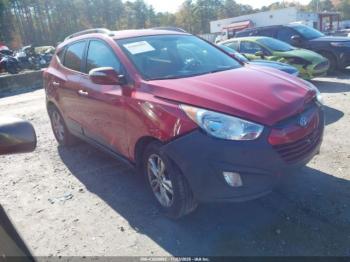  Salvage Hyundai TUCSON