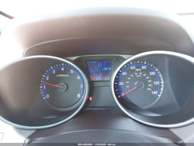 Hyundai TUCSON Gls Image 10