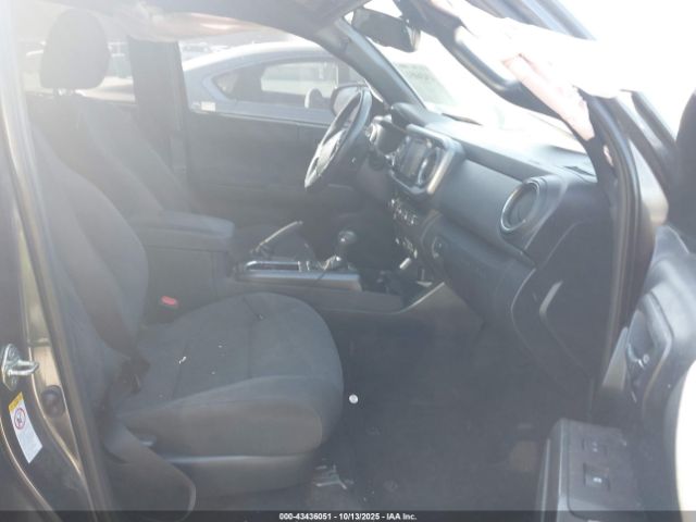 Toyota Tacoma Trd Off Road Image 11