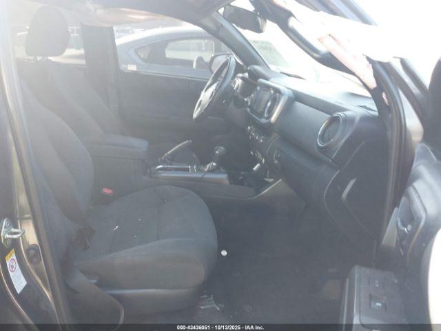 Toyota Tacoma Trd Off Road Image 11