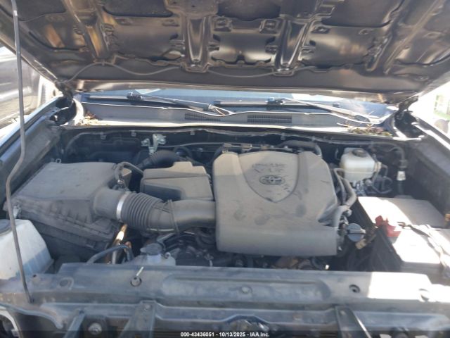 Toyota Tacoma Trd Off Road Image 13