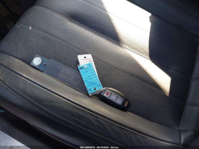 INFINITI Qx Image 10