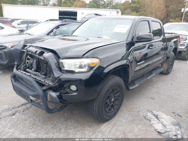 Toyota Tacoma Sr5 Image 2