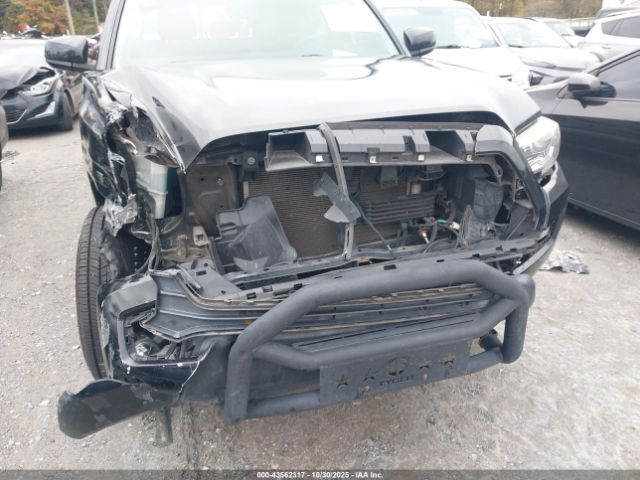 Toyota Tacoma Sr5 Image 9