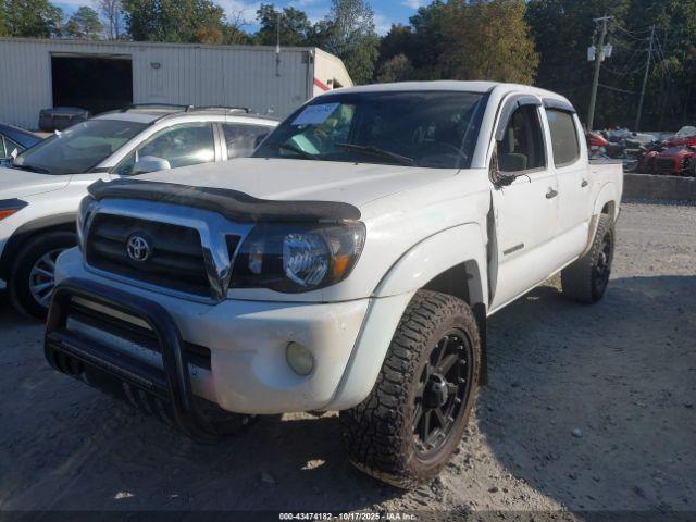 Toyota Tacoma Prerunner V6 Image 5