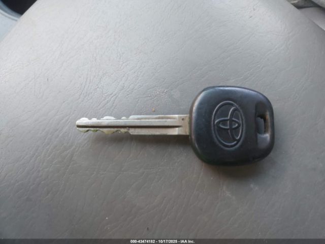 Toyota Tacoma Prerunner V6 Image 10