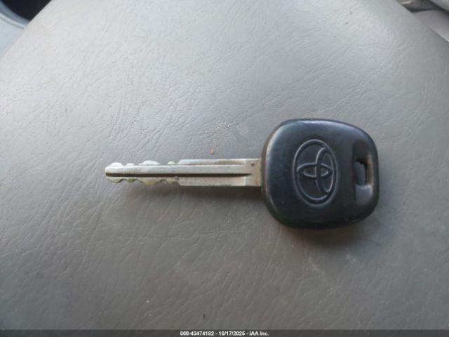 Toyota Tacoma Prerunner V6 Image 10