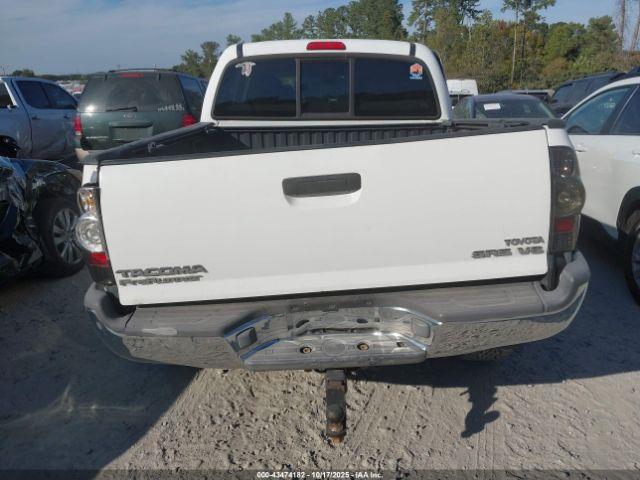 Toyota Tacoma Prerunner V6 Image 12