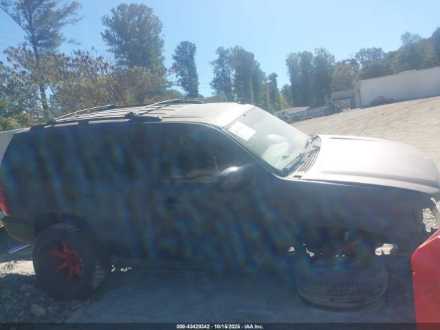 Chevrolet Tahoe Lt Image 14