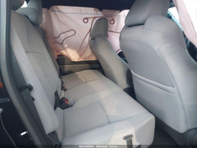 Toyota Tacoma Sr5 2wd Image 15