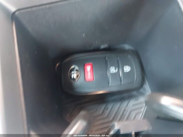 Toyota Tacoma Sr5 2wd Image 7