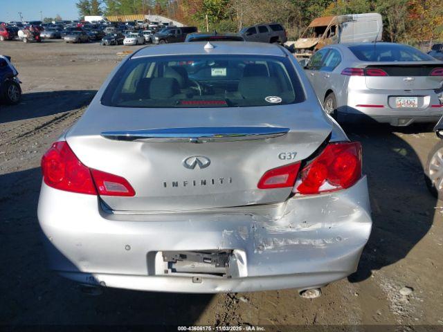 INFINITI G37 Journey Image 2