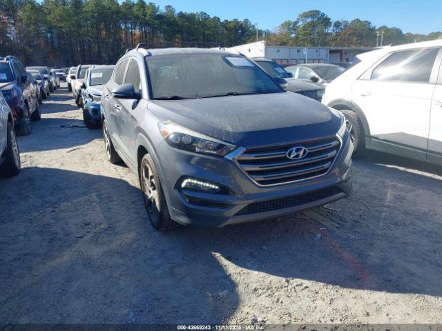  Salvage Hyundai TUCSON