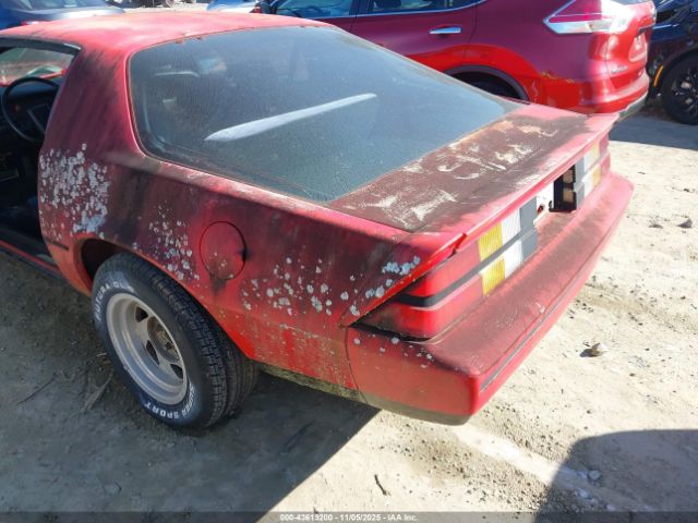 Chevrolet Camaro Image 2