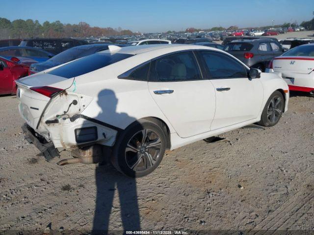 Honda Civic Touring Image 16