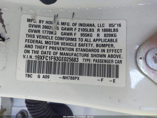 Honda Civic Touring Image 15