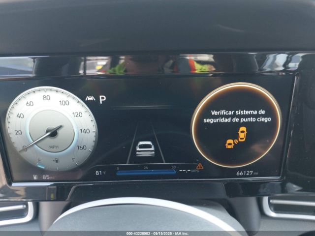 Hyundai ELANTRA Sel Image 3