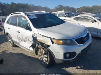  Salvage Kia Sorento