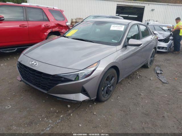 Hyundai ELANTRA Sel Image 5