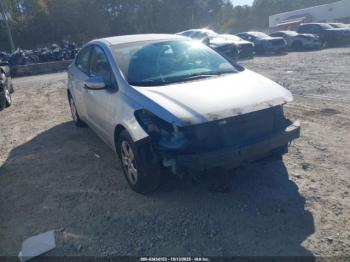  Salvage Kia Forte