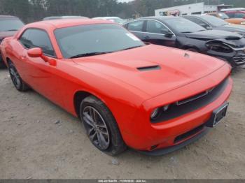  Salvage Dodge Challenger