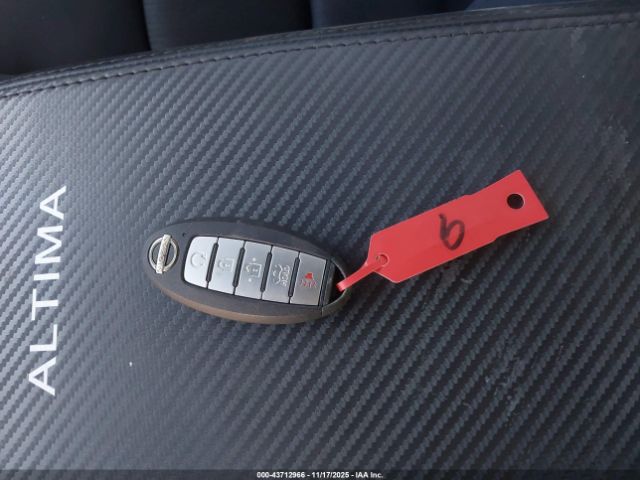 Nissan Altima Sv Fwd Image 4