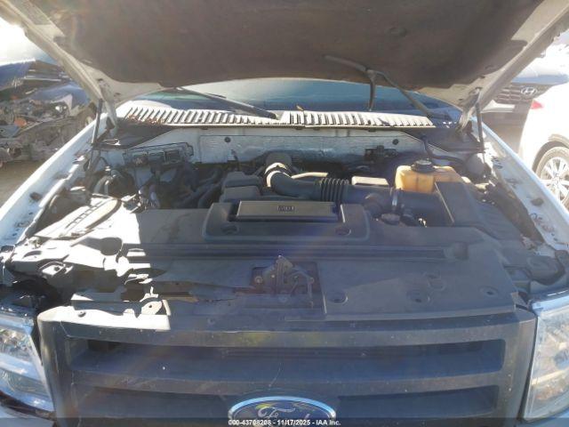 Ford Expedition Xlt Image 14