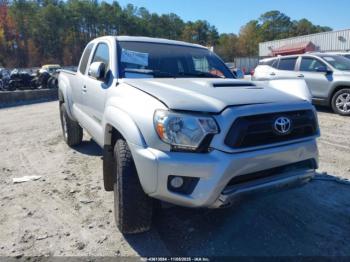  Salvage Toyota Tacoma