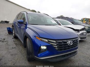 Salvage Hyundai TUCSON
