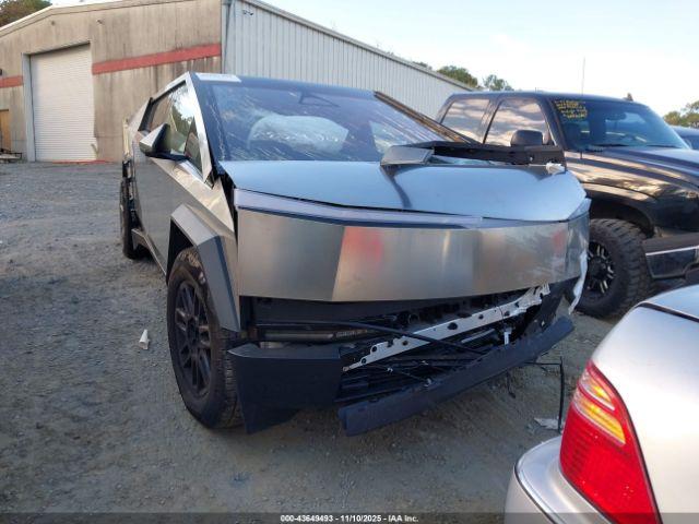  Salvage Tesla Cybertruck