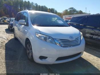  Salvage Toyota Sienna
