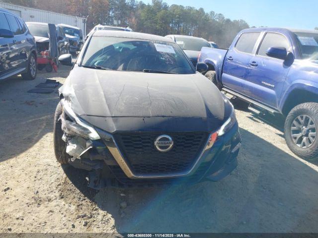 Nissan Altima Sr Fwd Image 11