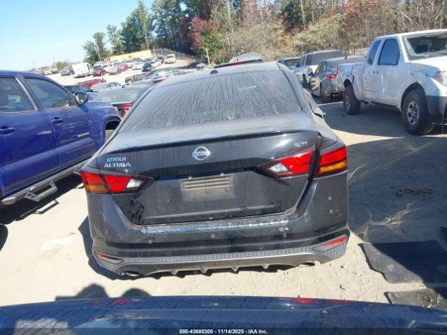 Nissan Altima Sr Fwd Image 14