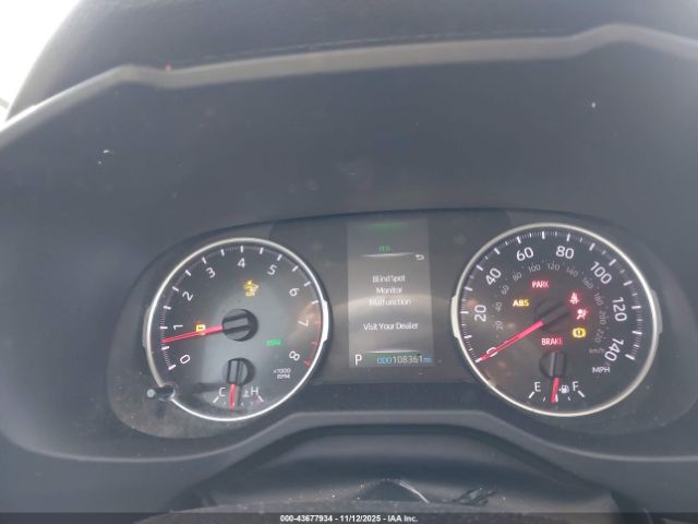 Toyota RAV4 Xle Image 11