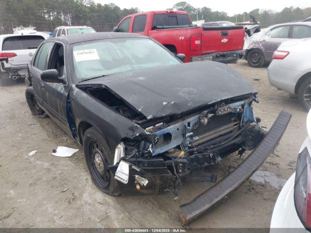 Salvage Ford Crown Victoria