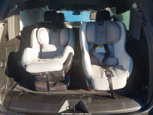 GMC Yukon 2wd Slt Image 5