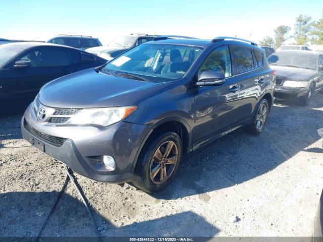 Toyota RAV4 Xle Image 11