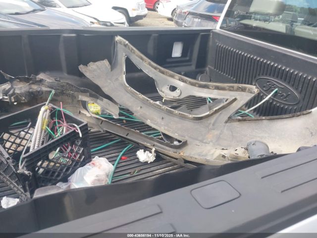 Ford F-150 Xl Image 8