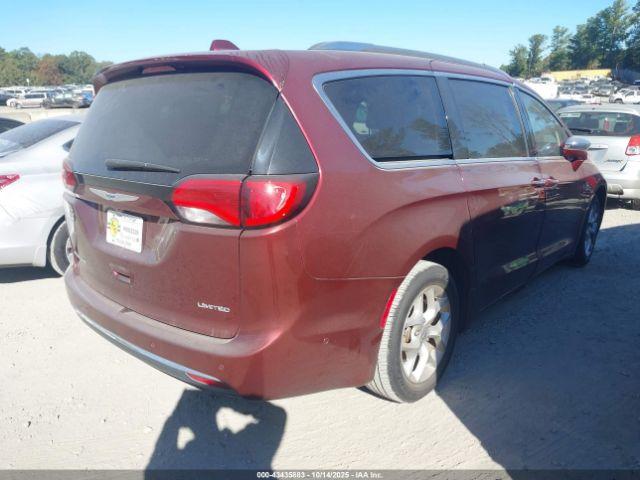 Chrysler Pacifica Limited Image 5