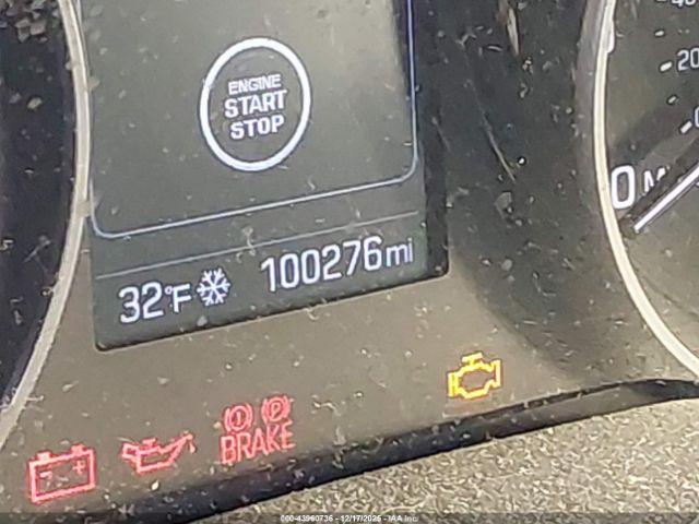 Hyundai ELANTRA Limited Image 14