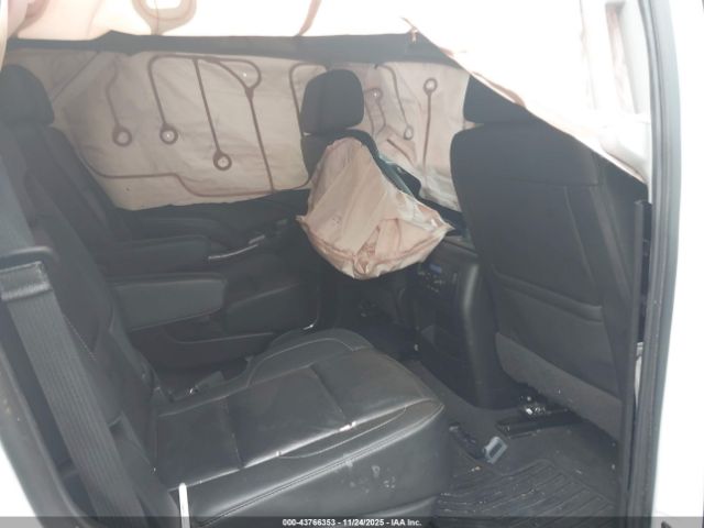 Chevrolet Tahoe 4wd Lt Image 7