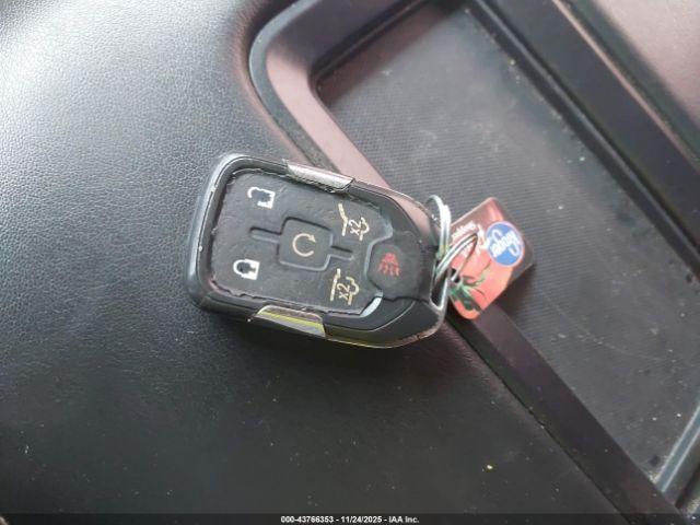 Chevrolet Tahoe 4wd Lt Image 2