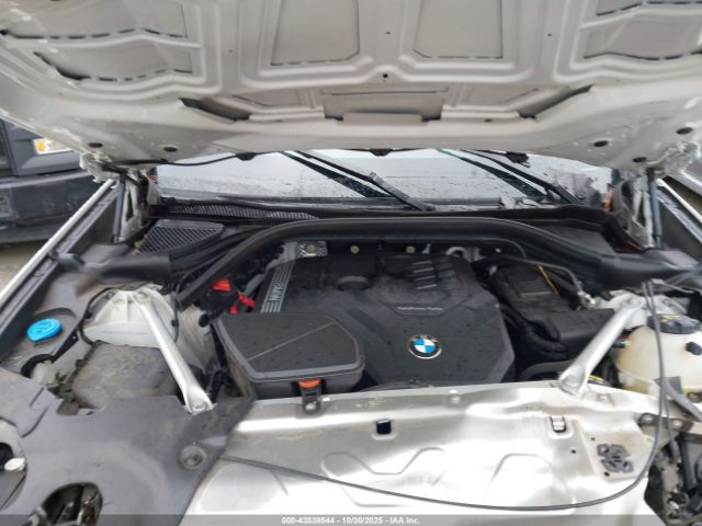 BMW X Series Xdrive30i Image 9